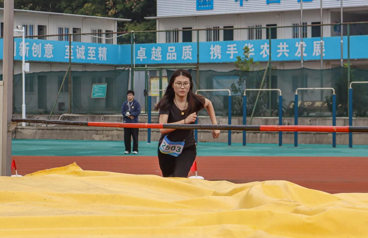 跳高（教）.王晓诺